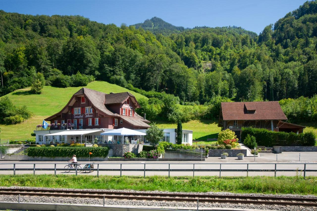 Landgasthof Zollhaus Hotel Sachseln Exterior photo